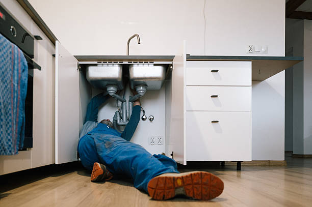 Professional Drain Cleaning technician working in Short Hills, NJ